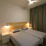 Апартаменты Altamira Beachfront El Duque Адехе