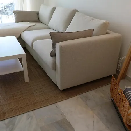 Altamira Beachfront El Duque Appartement *
